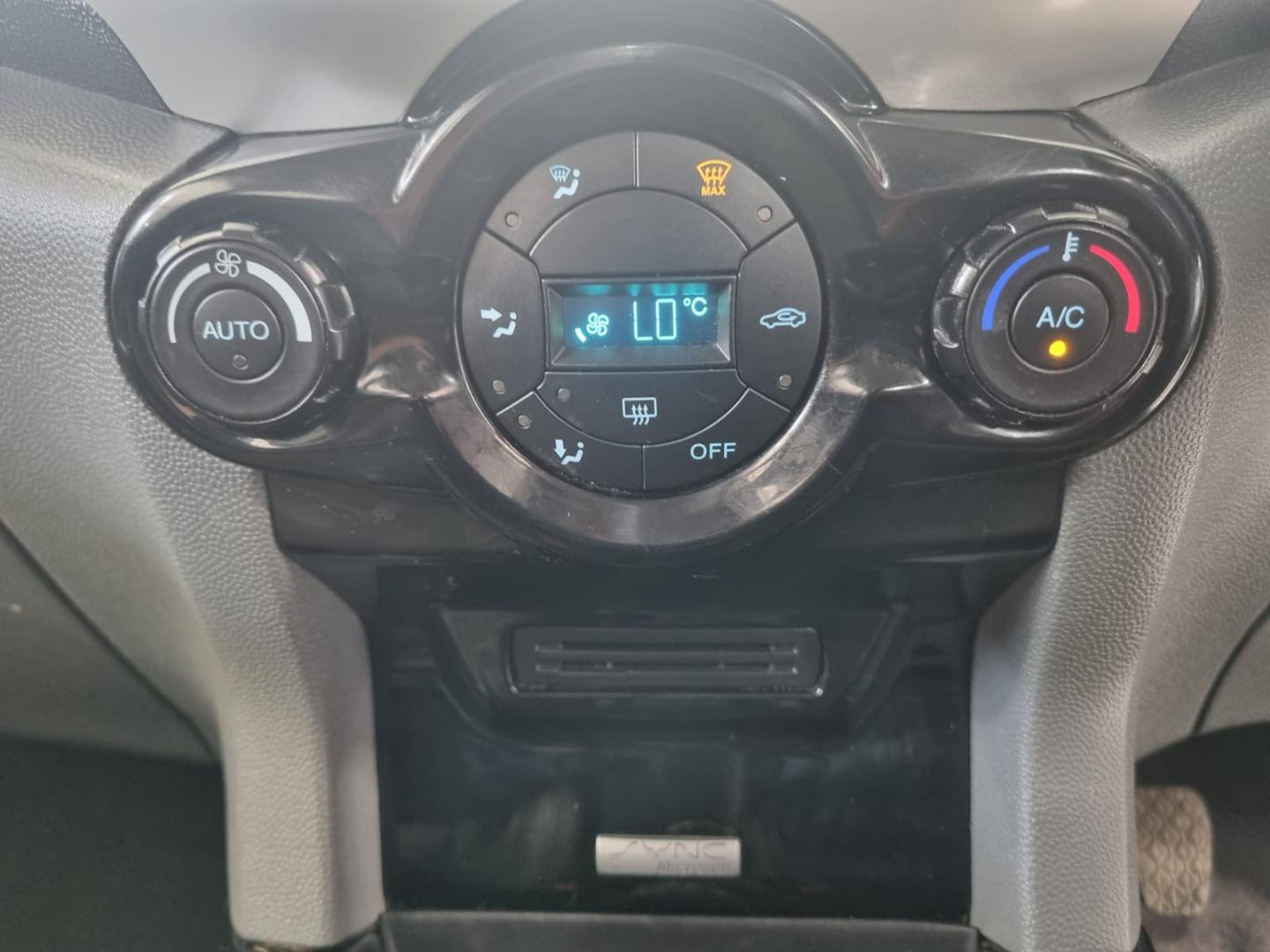 2014 Ford EcoSport 1.0T Titanium