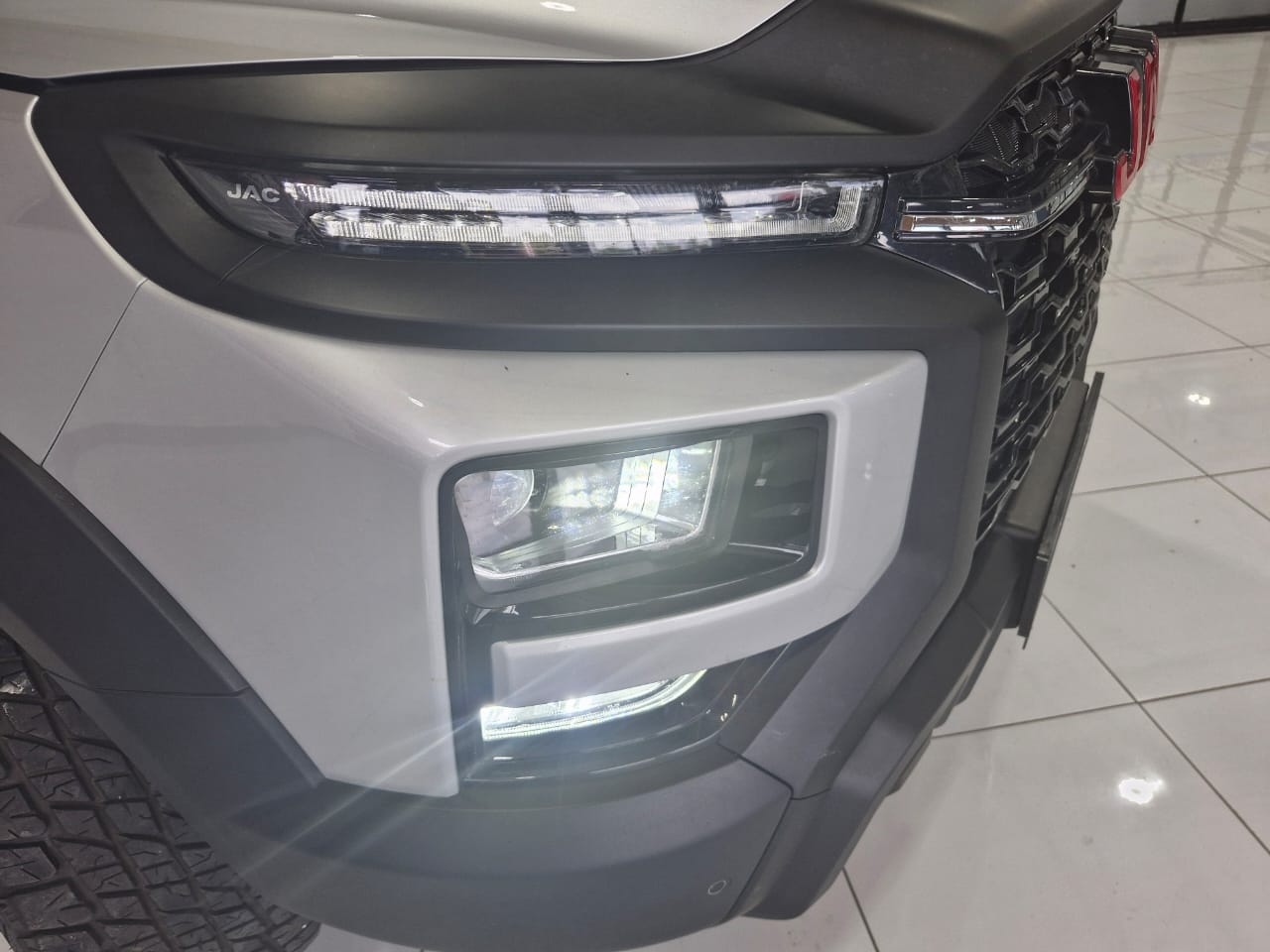 2025 JAC T9 2.0CTi Double Cab 4WD Super Lux