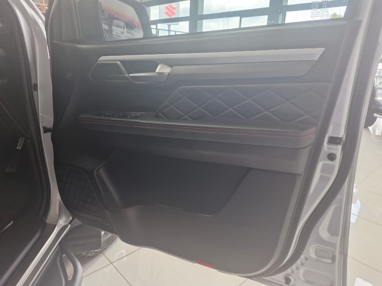 2025 JAC T9 2.0CTi Double Cab 4WD Super Lux