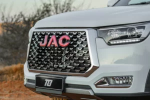 JAC T8 exterior image