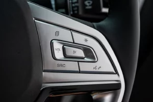 JAC T9 interior image