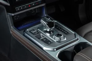 JAC T9 interior image