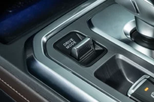 JAC T9 interior image