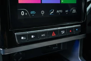 JAC T9 interior image