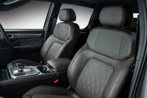 JAC T9 interior image