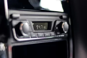 JAC X200 D/C interior image